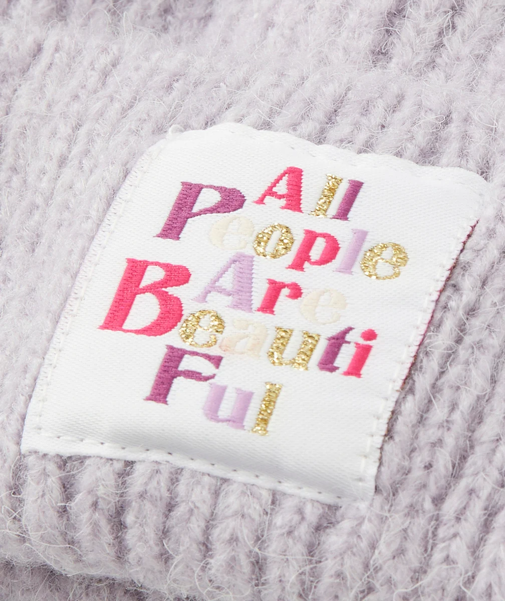 BONNET EN TRICOT FILLE LAVANDE AVEC PATCH BRODÉ