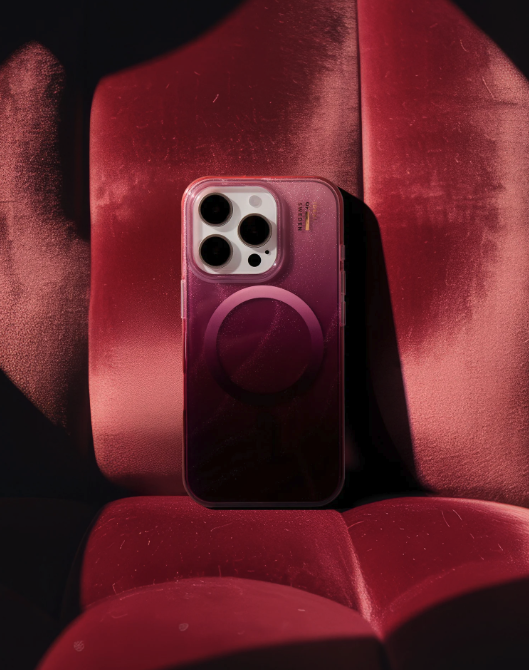 iPhone 16 Pro MagSafe Hardcase Hülle Clear Case Recycled (IDCLCMS-I2461P-564) - Cherry Lacquer