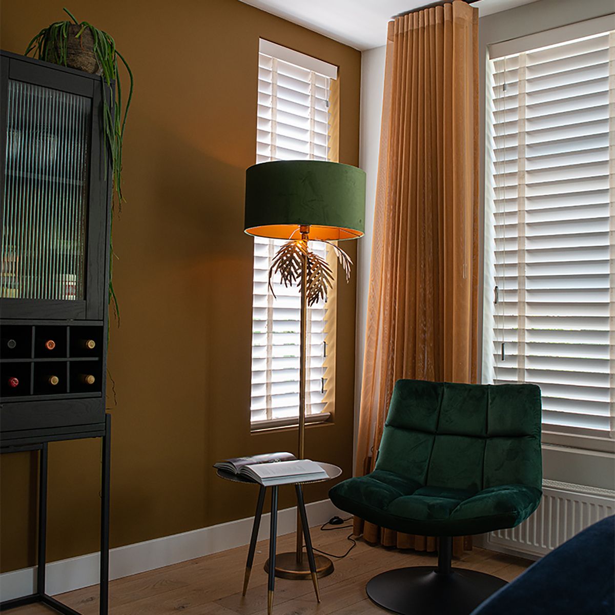 Smart vloerlamp goud 145 cm met kap groen incl. Wifi A60 - Botanica