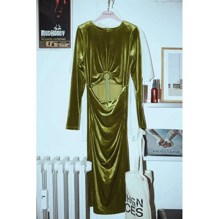 HUNKØN Saga velour dress Dusty green