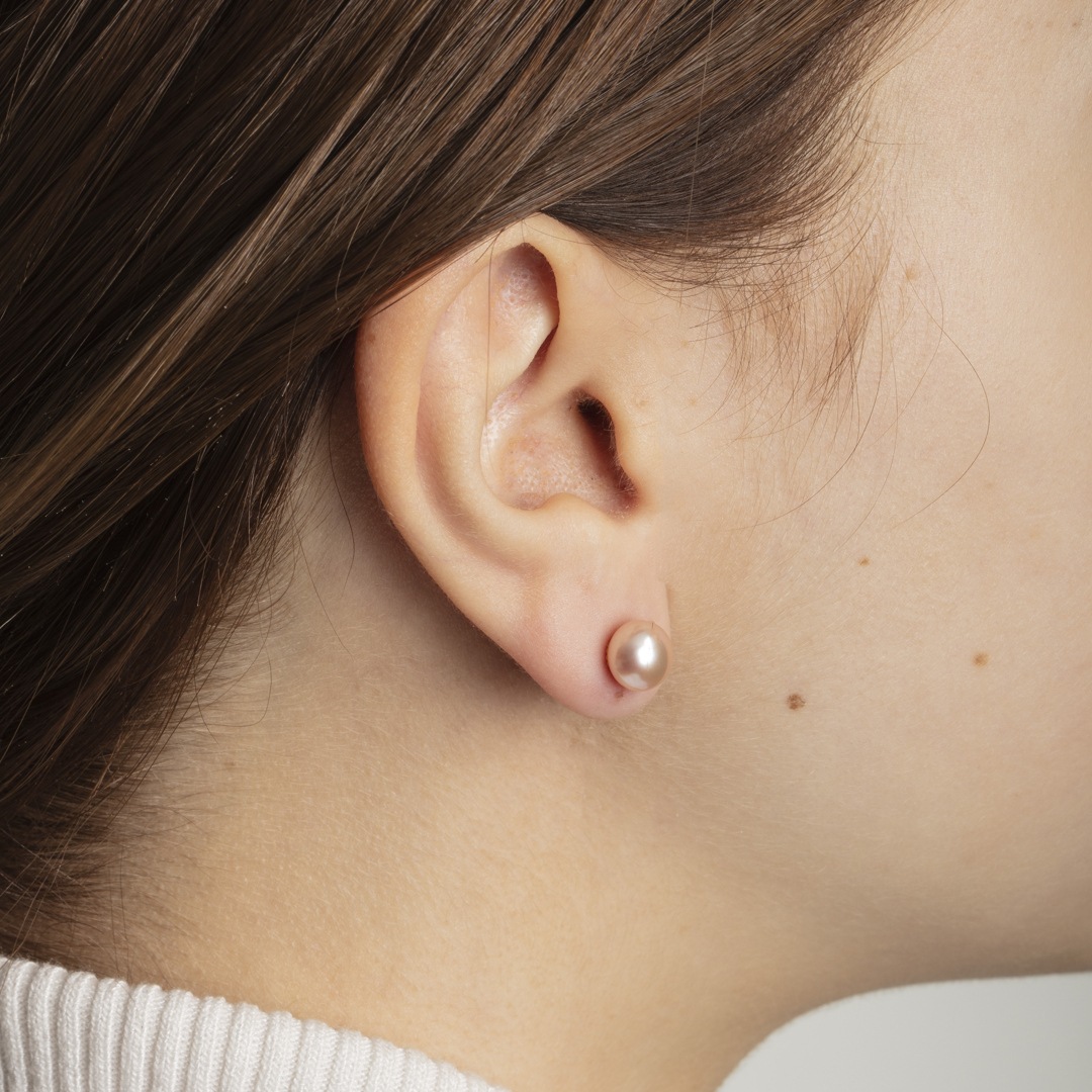 Ohrstecker 750/18 K Gelbgold mit Süsswasser-Kulturperle Ø 7.5mm