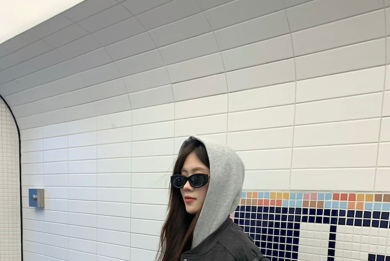 Miss Kekeli - Effen enkelrijs honkbaljack / hoodie met rits