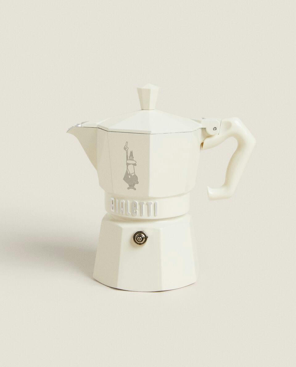 Cafeteira Bialetti com 3 xícaras