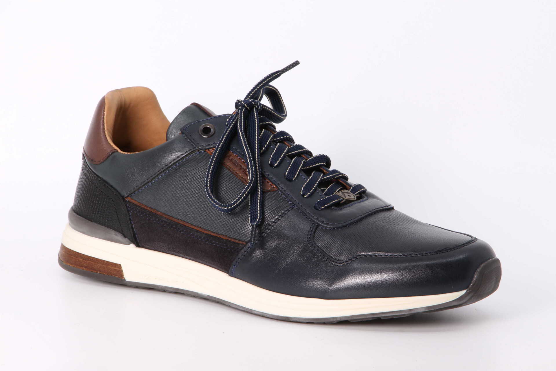 Ambitious SLOW navy