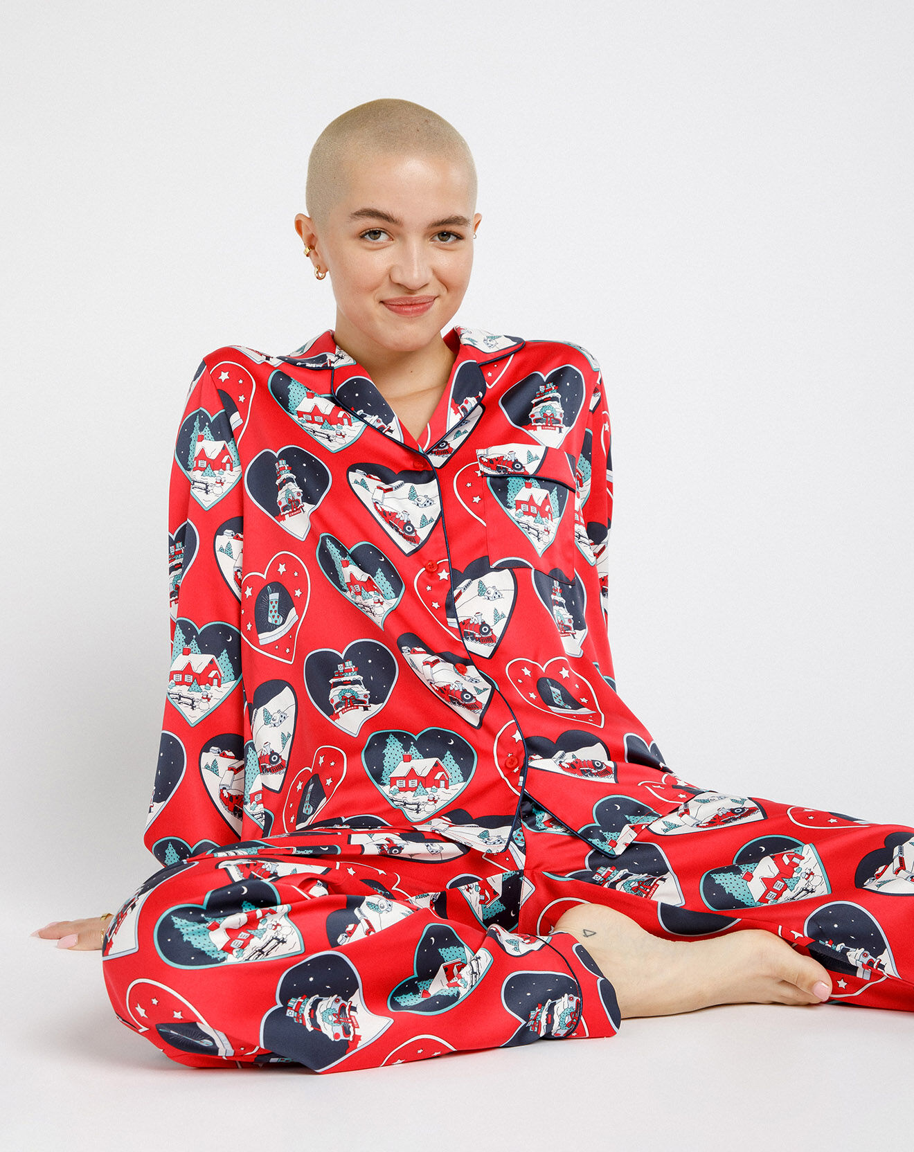 Chelsea Peers Pyjama boutonné motif Noël rouge