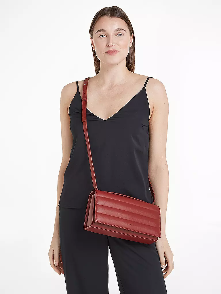 CALVIN KLEIN Tasche - Mini Bag QUILT  rot
