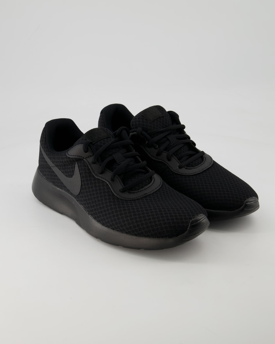 Nike TANJUN Sneaker in Schwarz