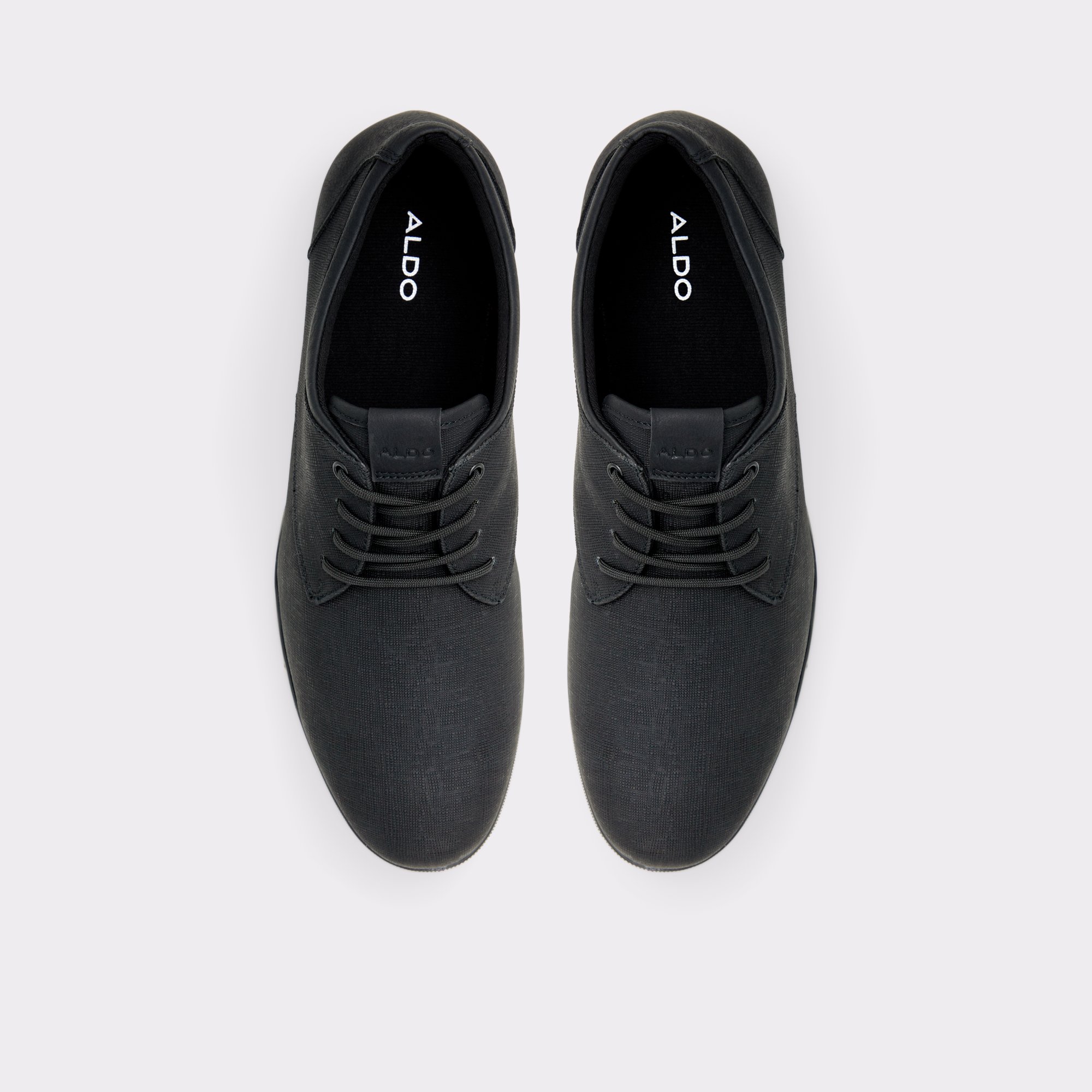 Heron Black Synthetic Embossed Men Low top