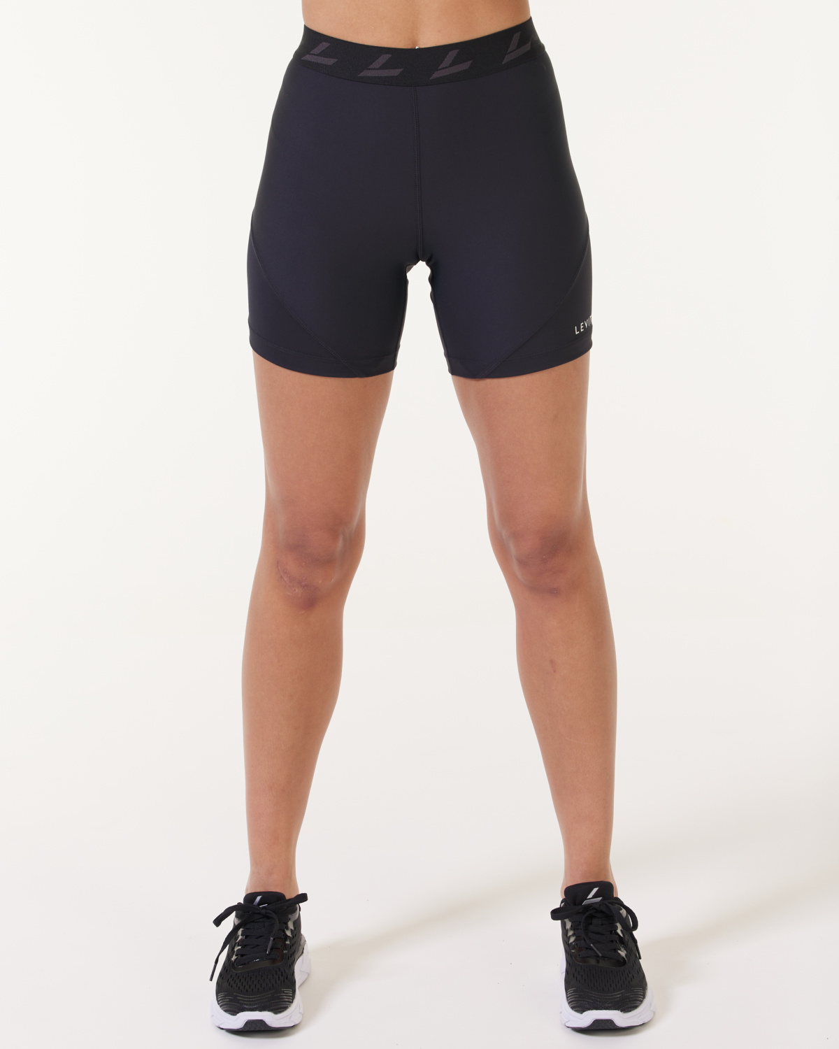 LEVITY Breeze Shorts Black