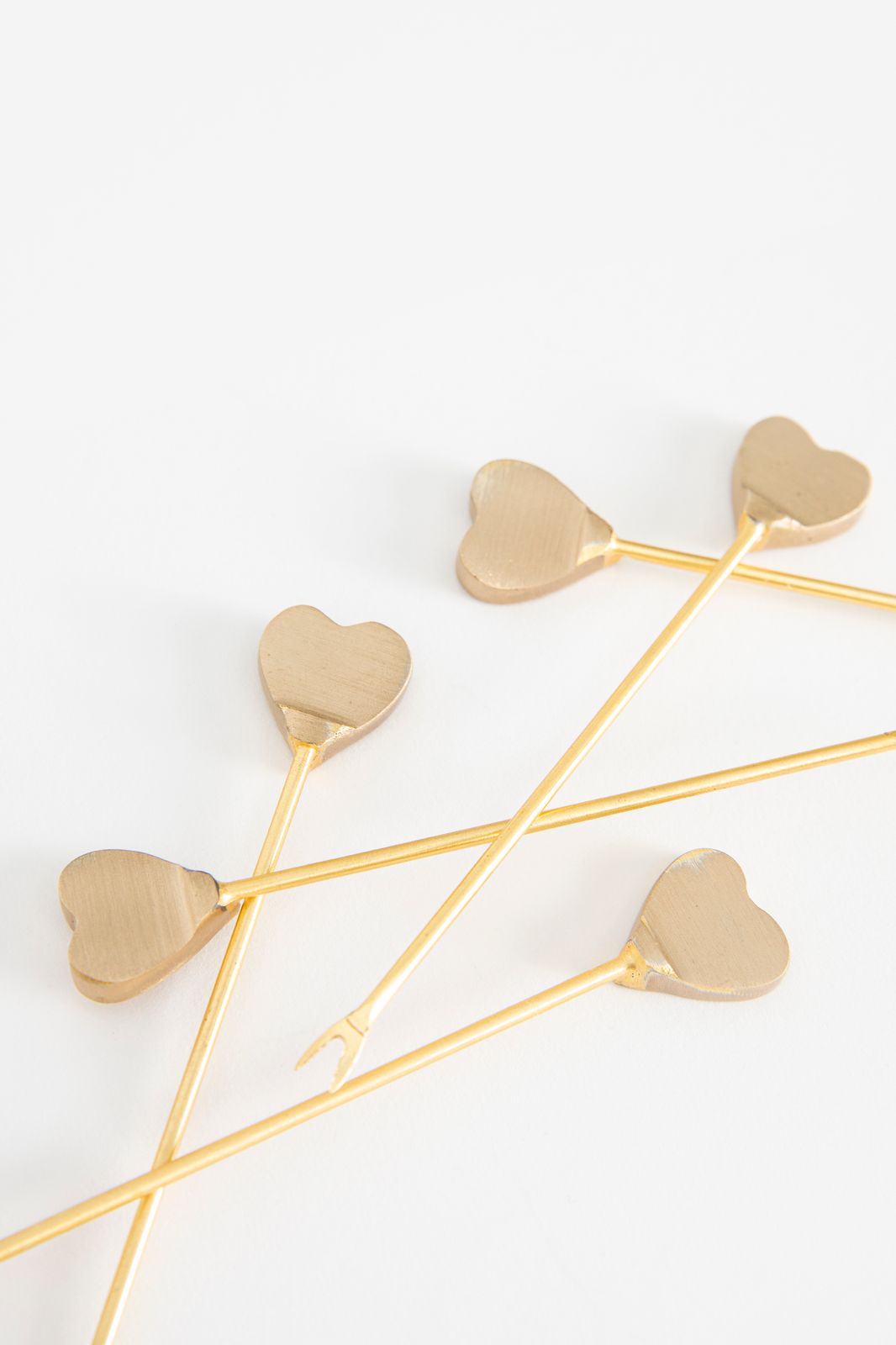 Hart prikker brass