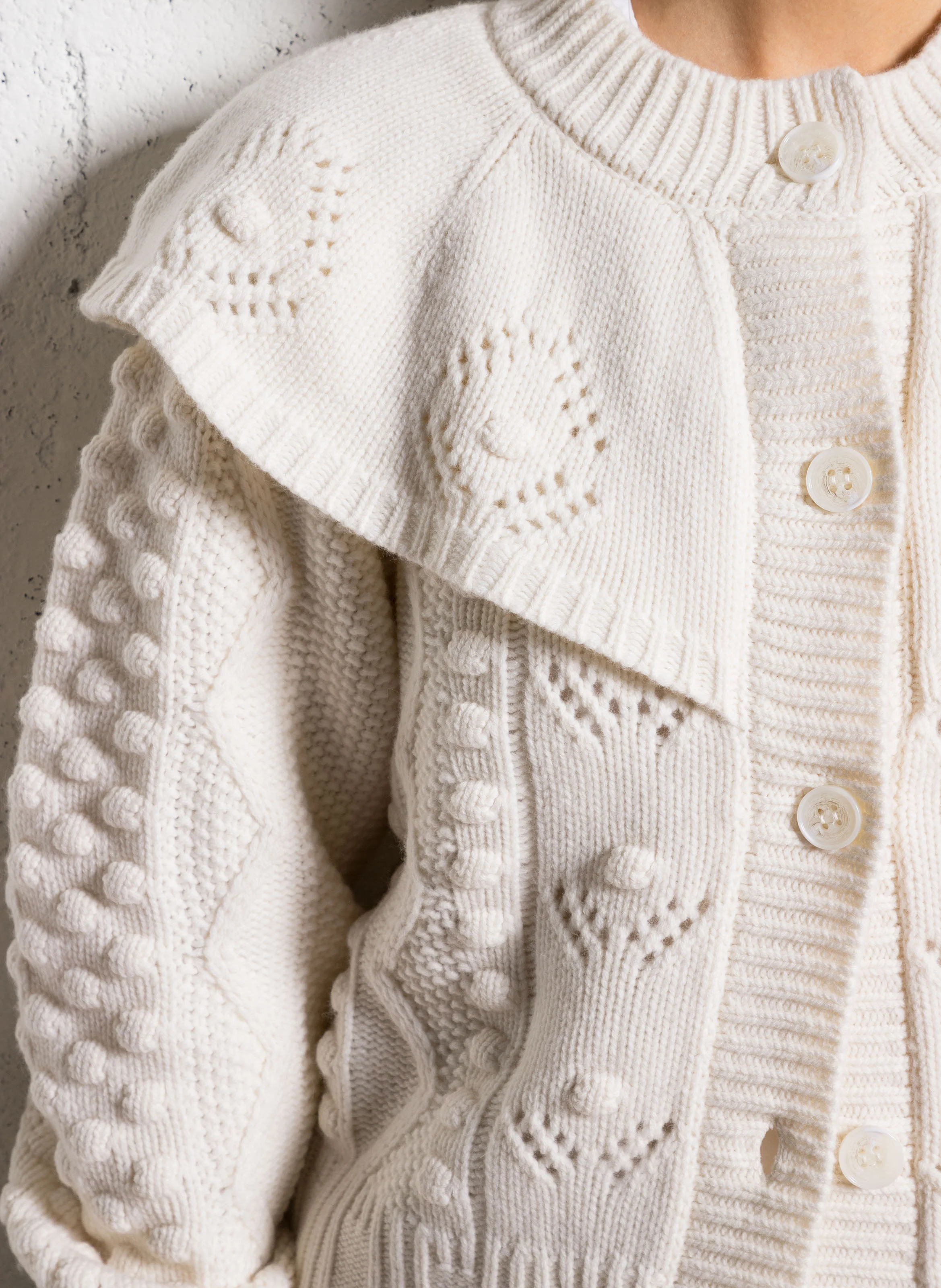 GINNY - Gilet col rond en laine | Blanc