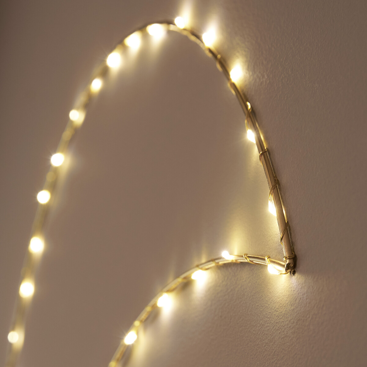 AM.PM<br>Lua luminosa com LEDs, Omara