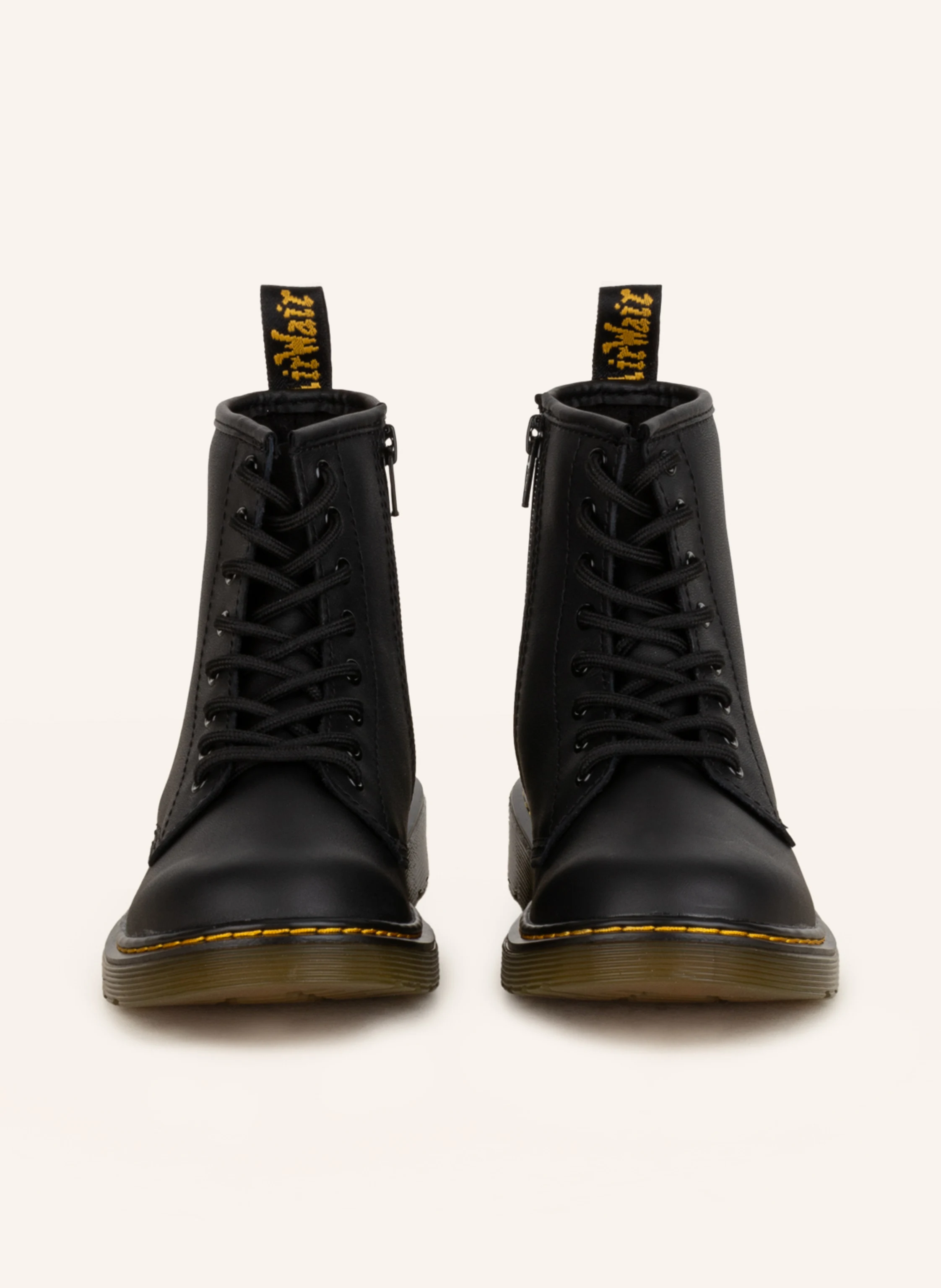 Dr. Martens Schnürboots 1460 SOFTY T