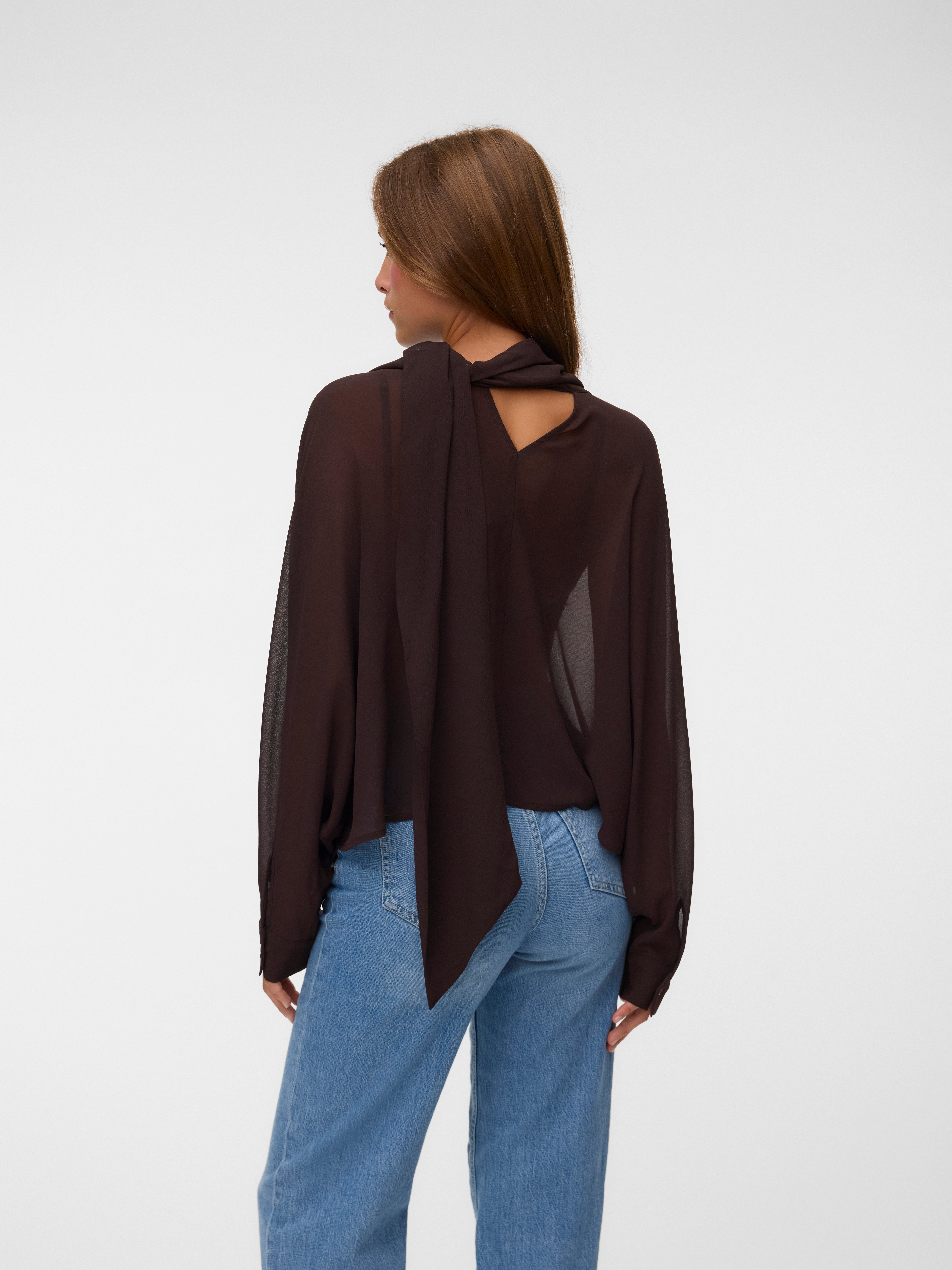 VMADALYN Top