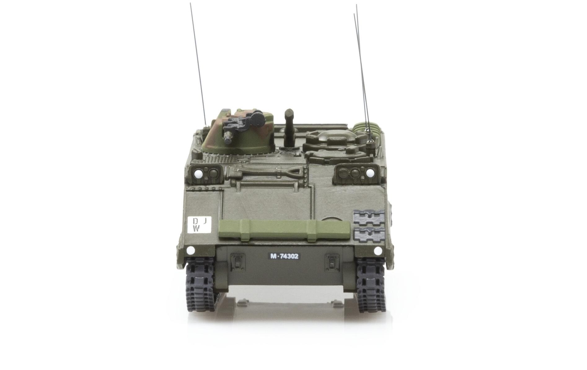 M113 Schützenpanzer 73 mit Kampfnummer 212 1:87H0 Panzer Sammlermodell