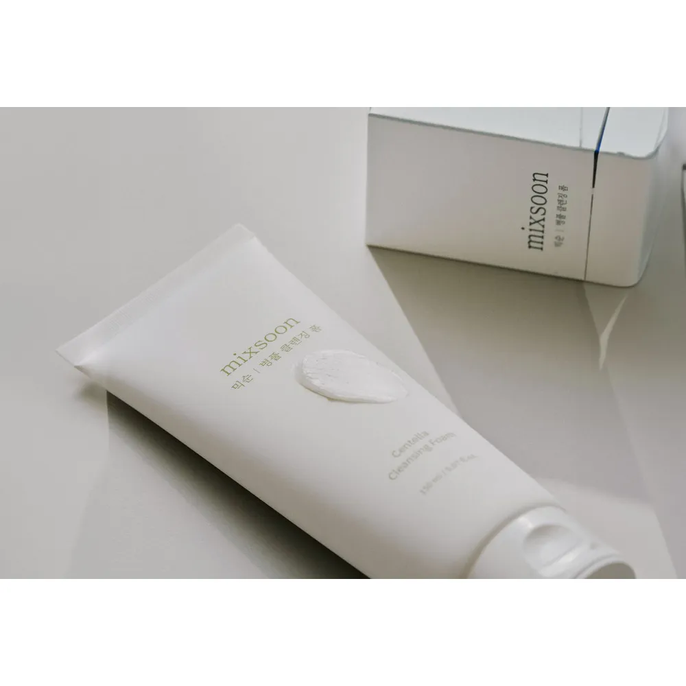 Mixsoon Centella Cleansing Foam - 150 ml.