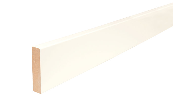 Fodliste glat i MDF hvid - 14 x 65 x 2780 mm