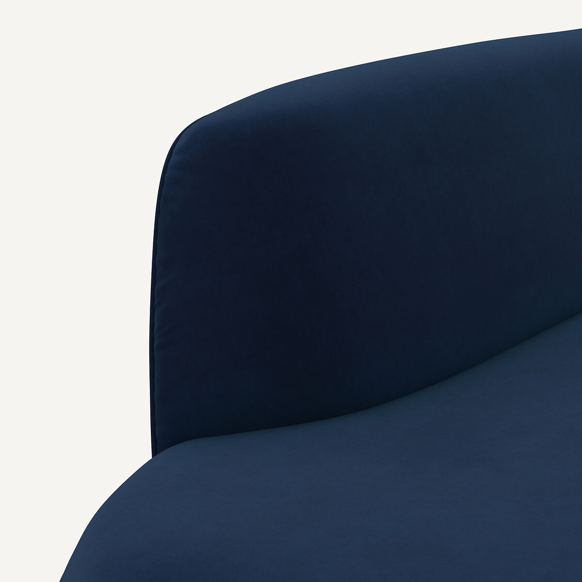 AM.PM<br>Sofá de 6 lugares, design Rosebury E.Gallina
