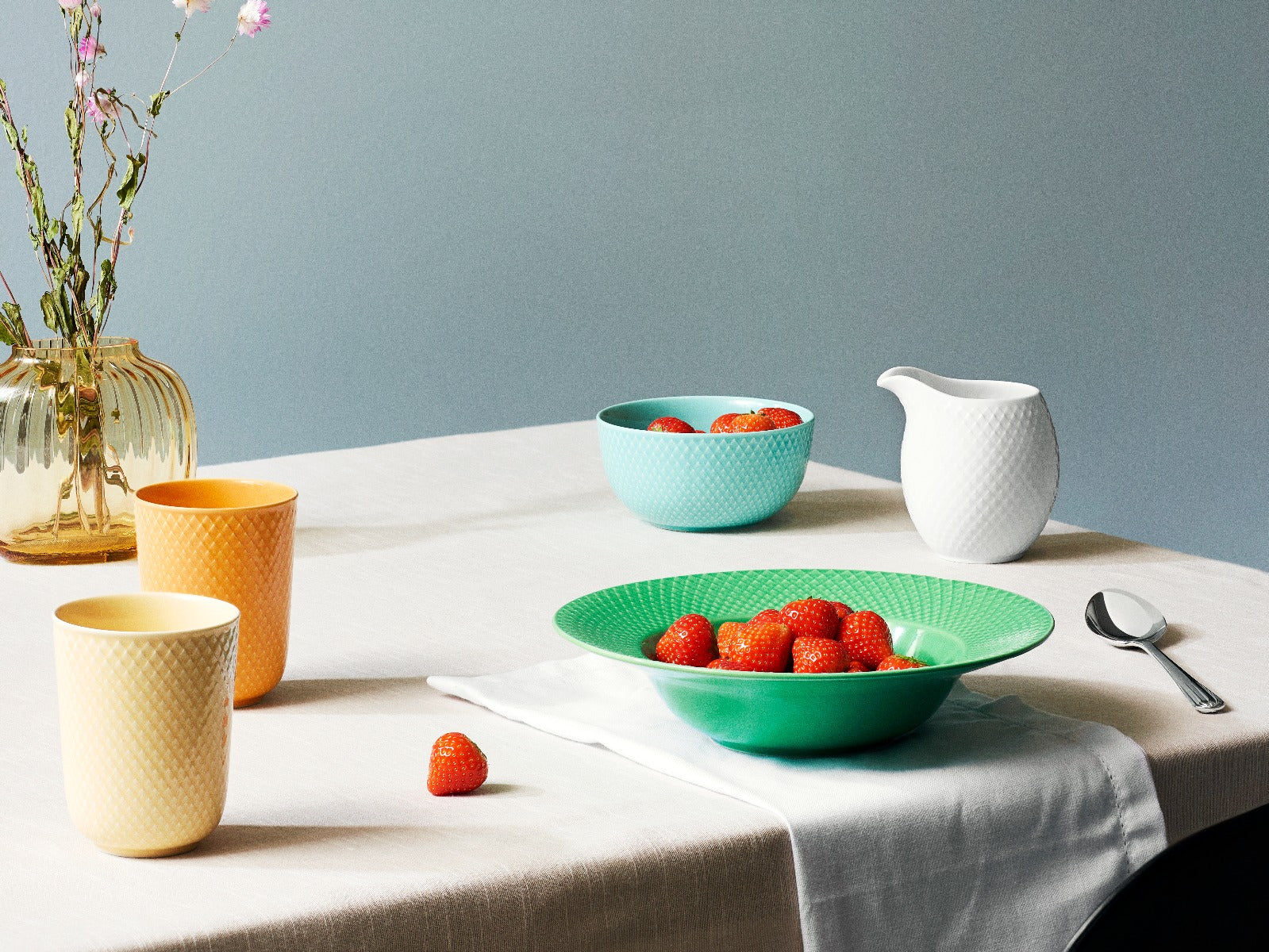 Lyngby Porcelæn  Rhombe Color krus, sand - 33 cl.