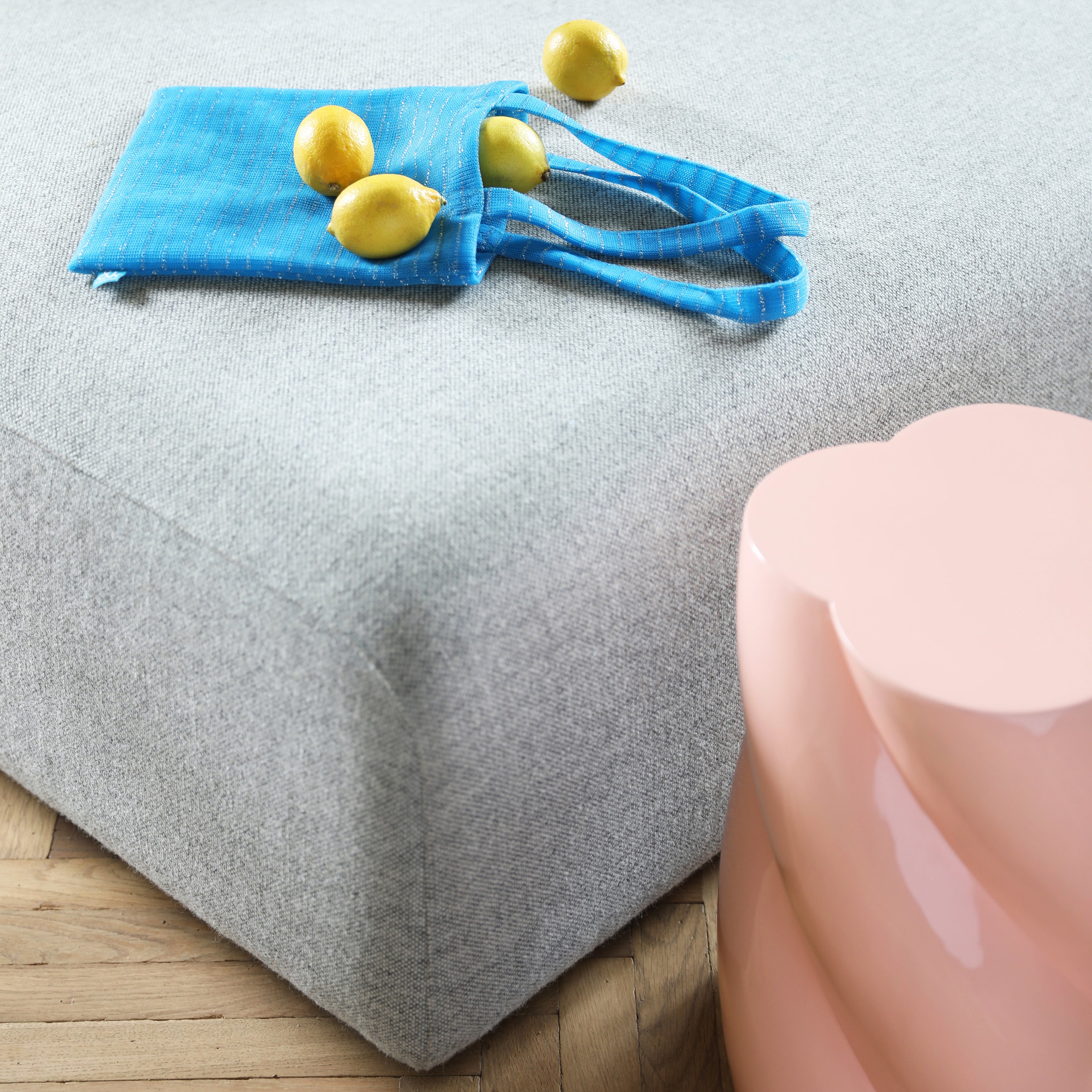 &k amsterdam Pillar Marshmallow Bijzettafel H 40 cm - Roze