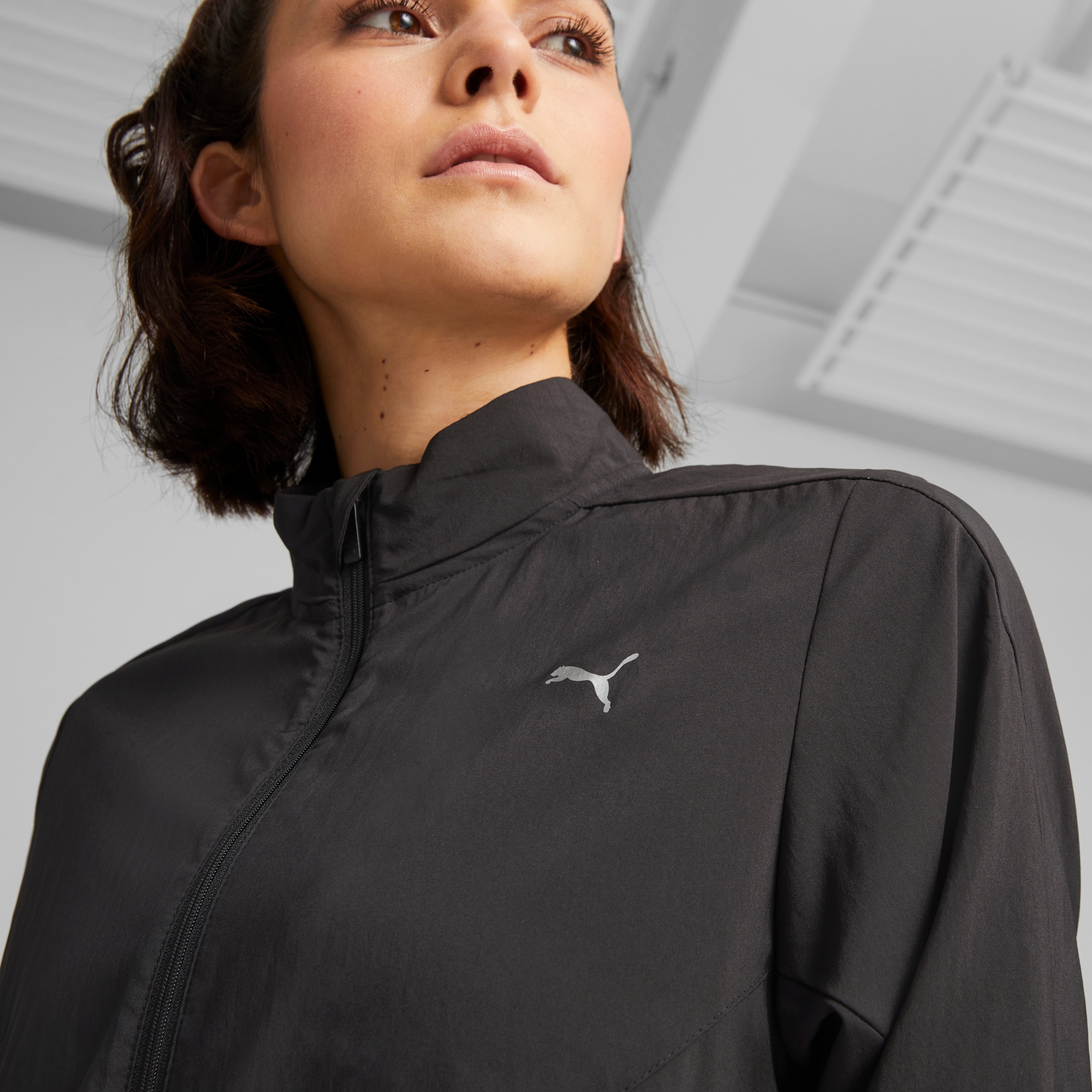 Puma Run Favorite Woven Jacket, Dame<br>Holder deg tørr og komfortabel på løpeturen!