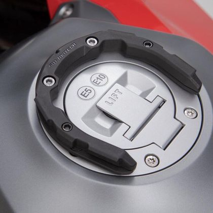 Anneau de réservoir SW-MOTECH PRO - Noir