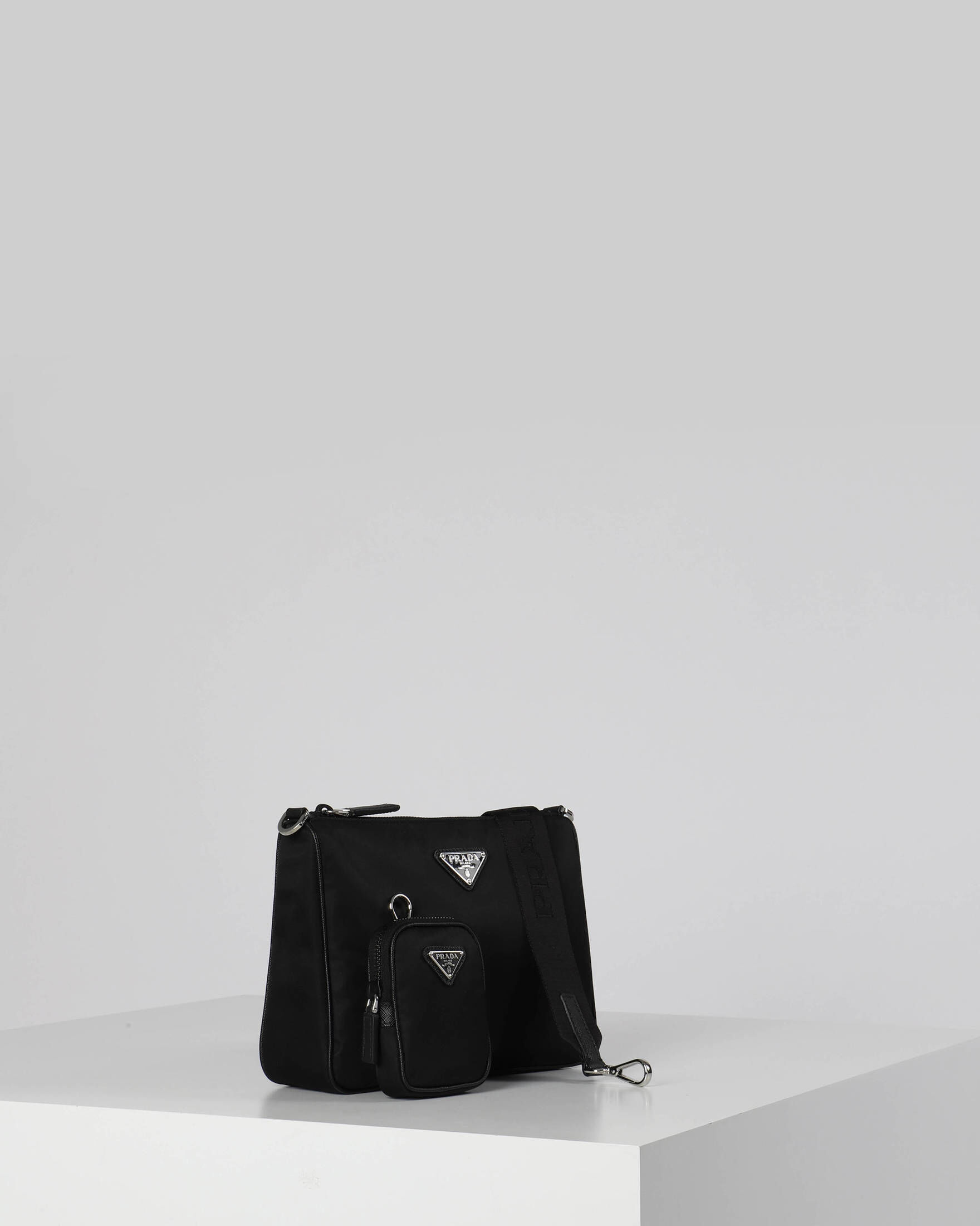 Prada| Herren Schultertasche aus Re-Nylon
