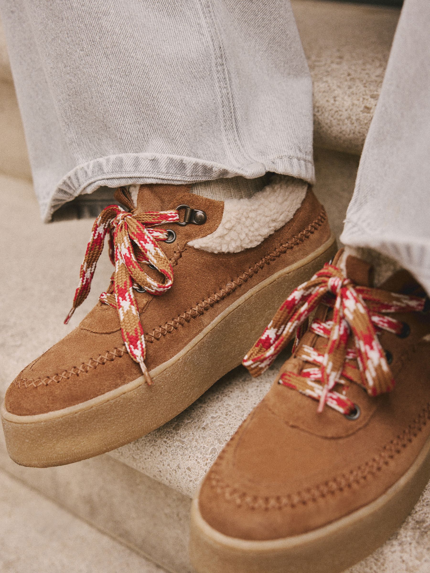 Lichtbruin - Signature Premium Leather Hiker Wedge Trainers