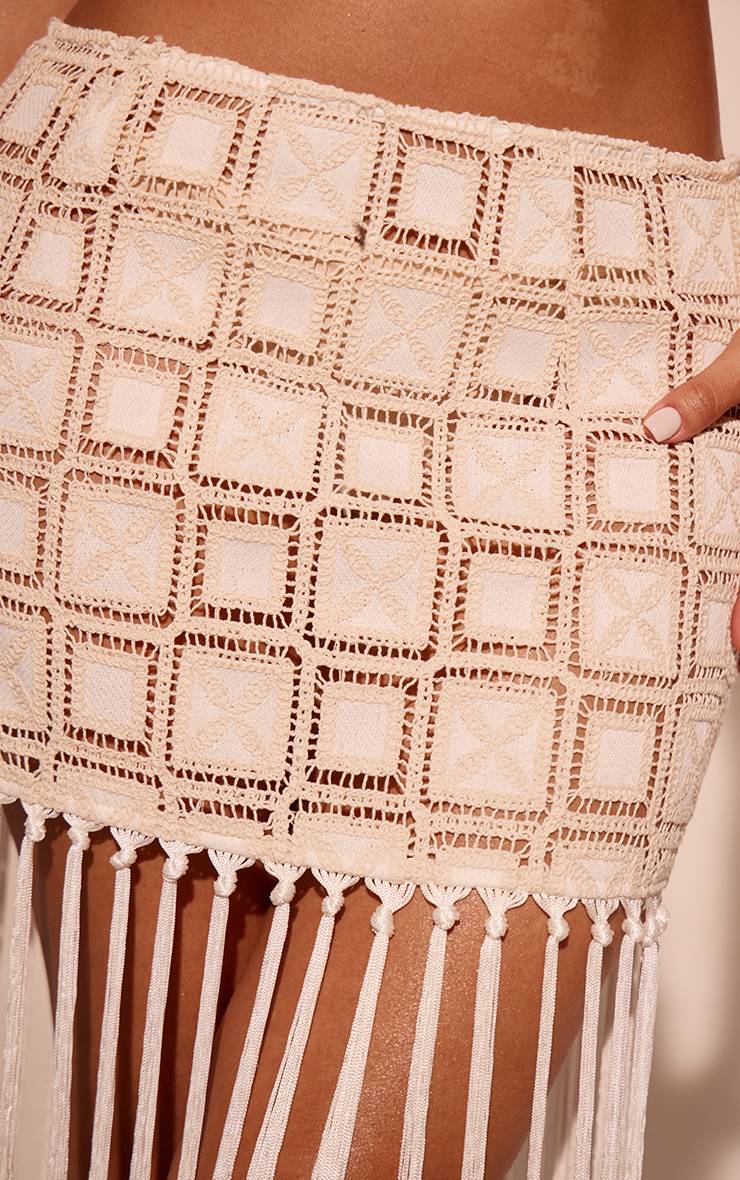 Crème Jupe De Plage Longue En Crochet À Ourlet À Pompons