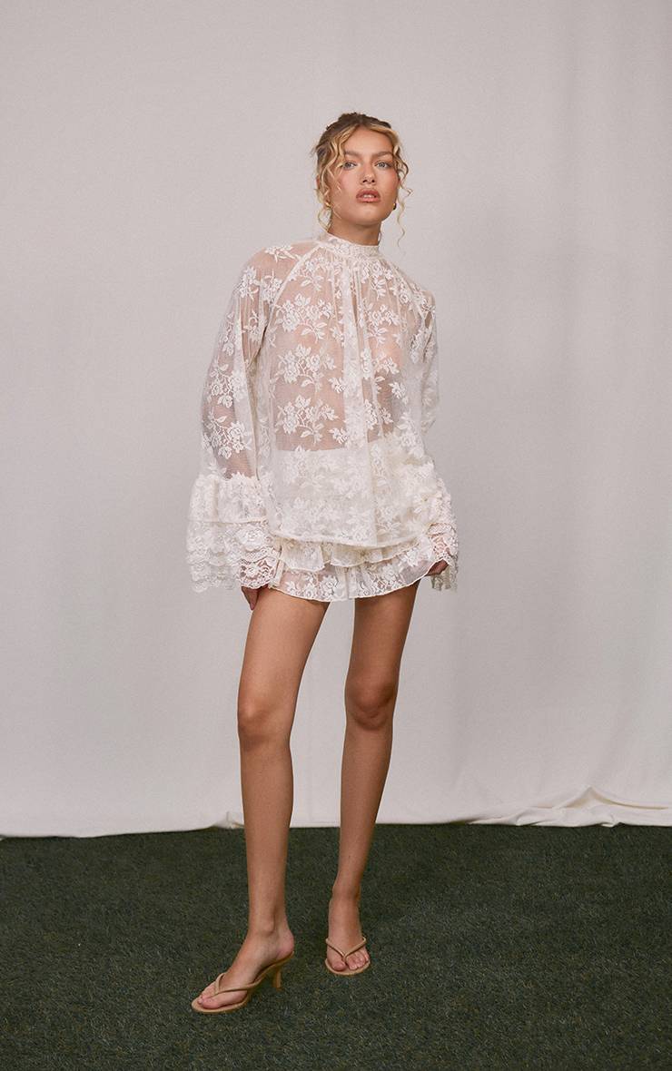 Crème Ensemble Jupe-short À Volants En Dentelle