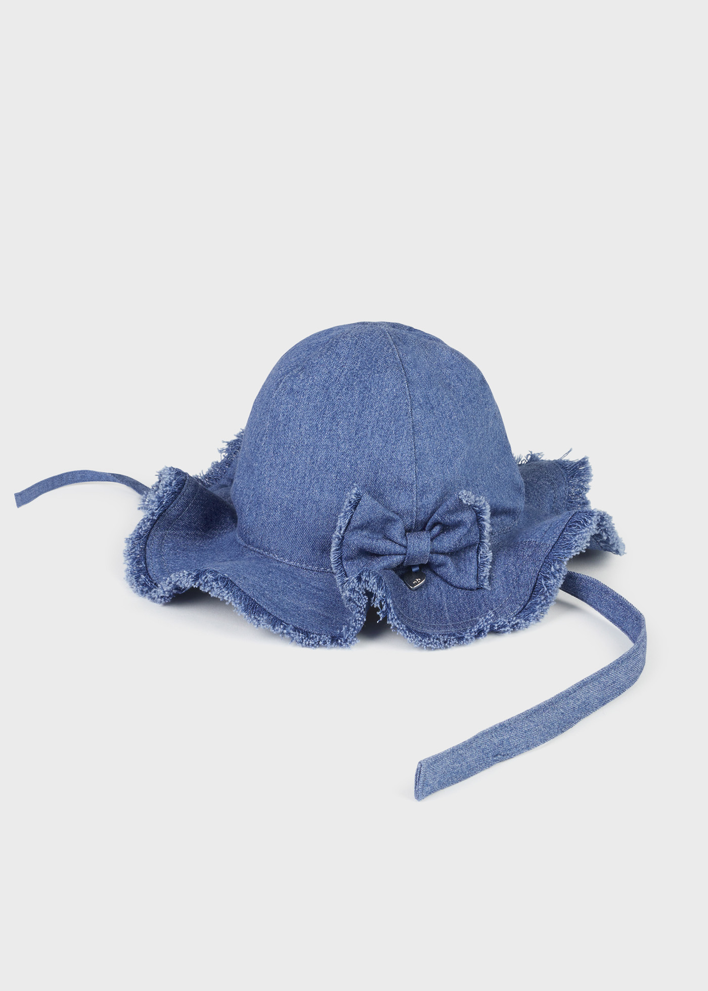 Chapéu de franjas em jeans para recém-nascido