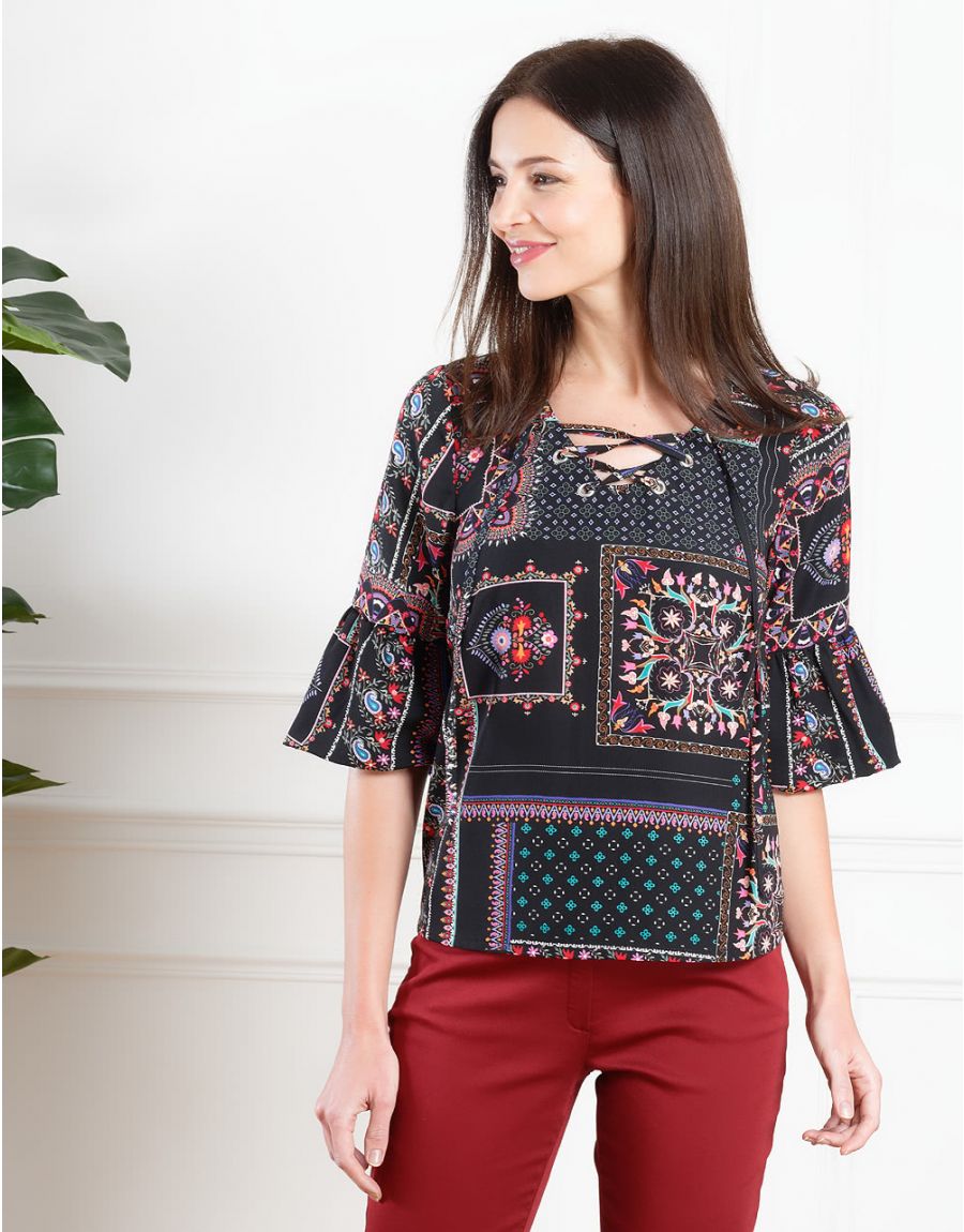 Blouse noire et violette