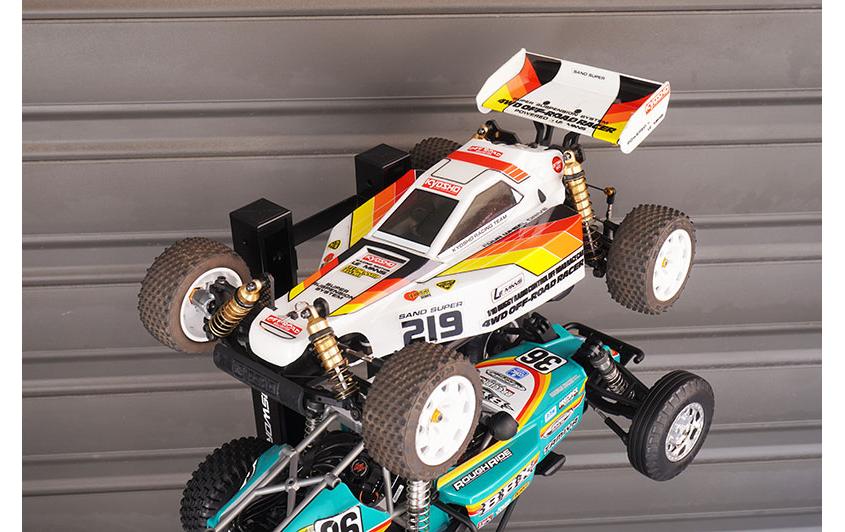 Modellständer 200 x 240 x 1000 mm<br>Hochwertiger Displayständer für RC-Autos mit 6 Fächern