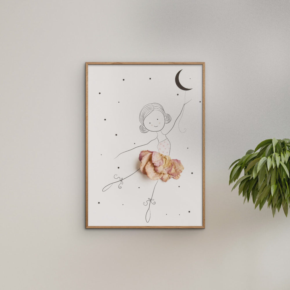 Køb Poster & Frame Mette Handberg - Ballerina Ella