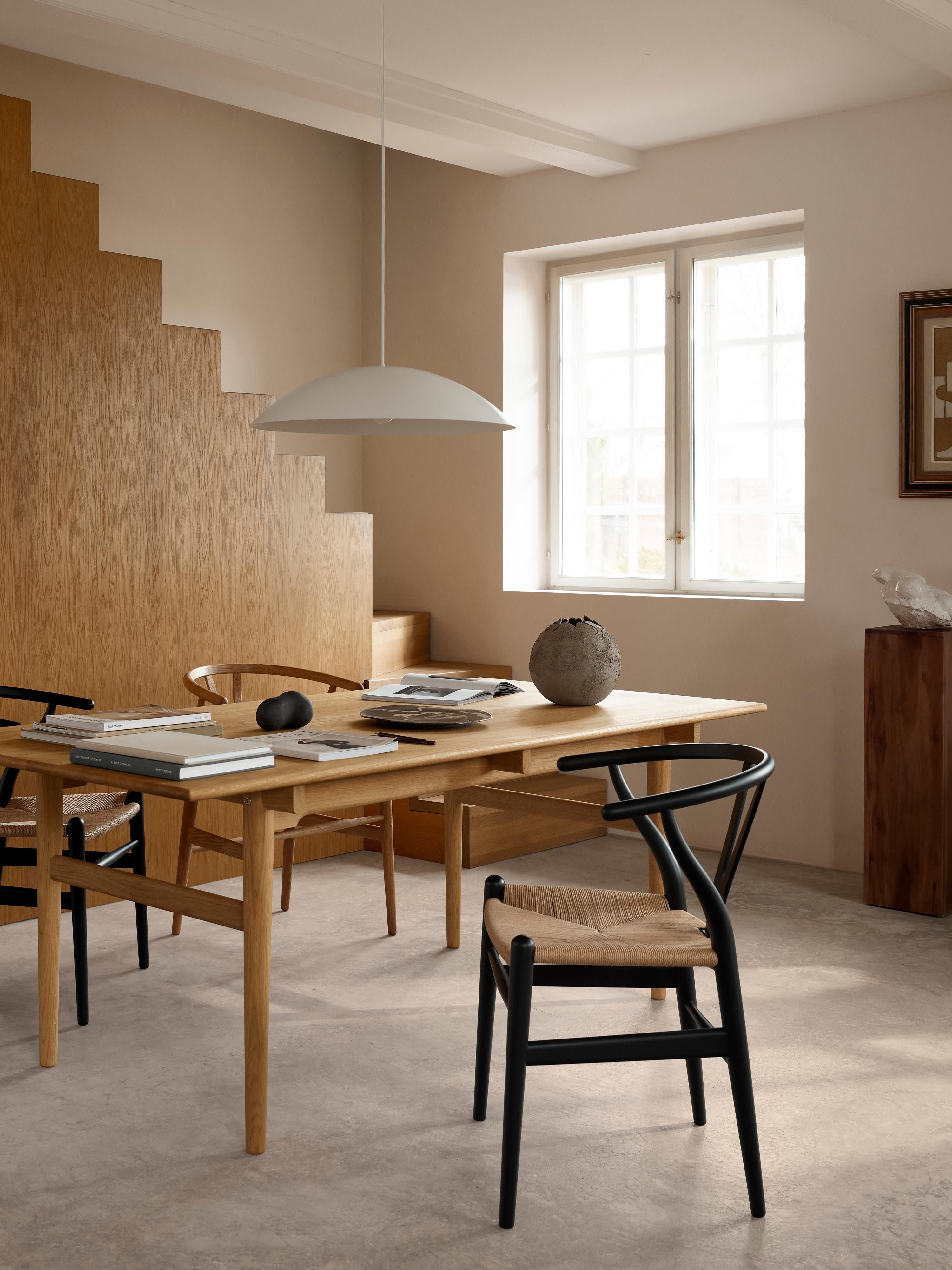 Eettafel CH327 van eikenhout, 248 x 62 cm