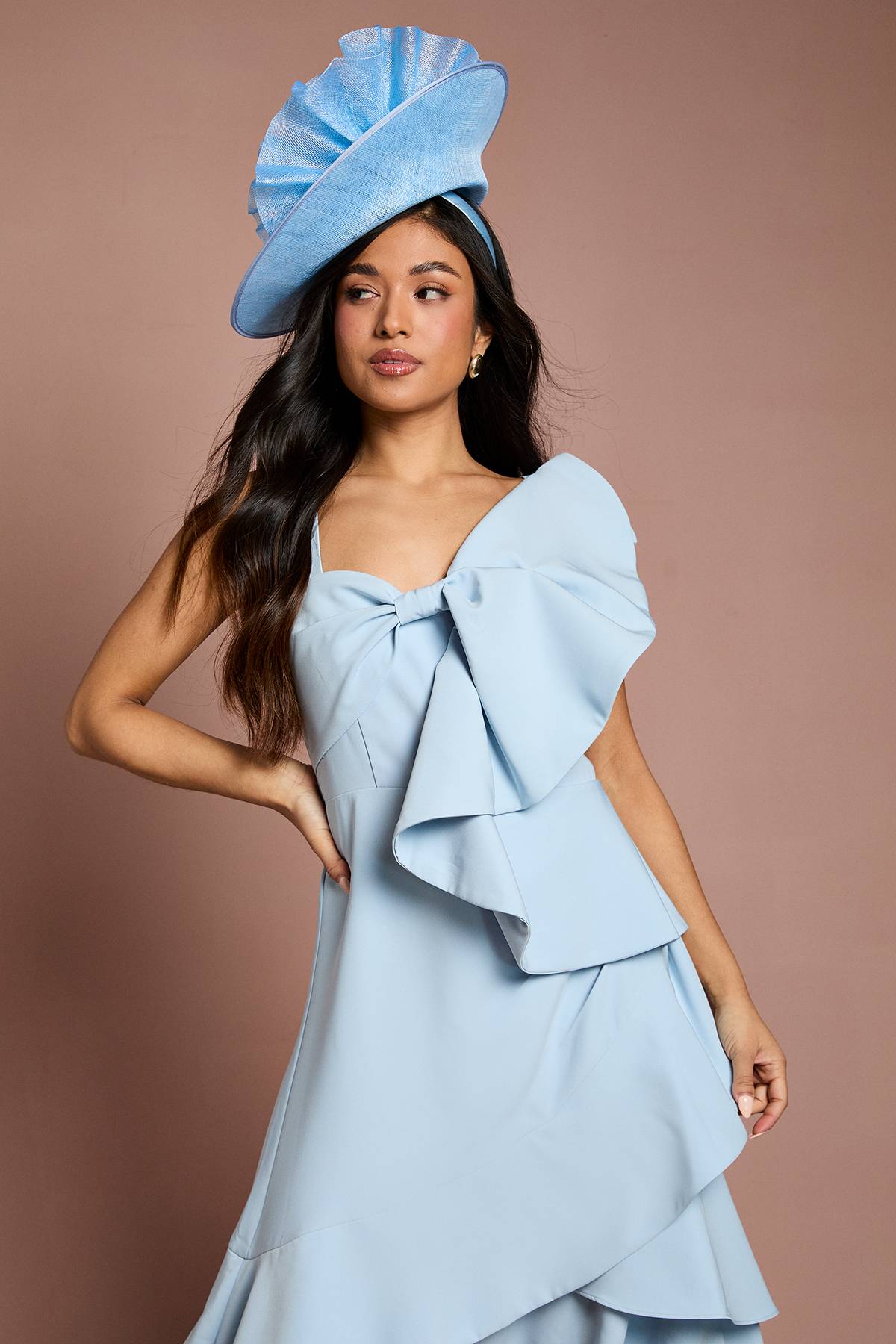 Coast Robe Midi En Crêpe À Nœud Déclaration Petite Lisa Tan