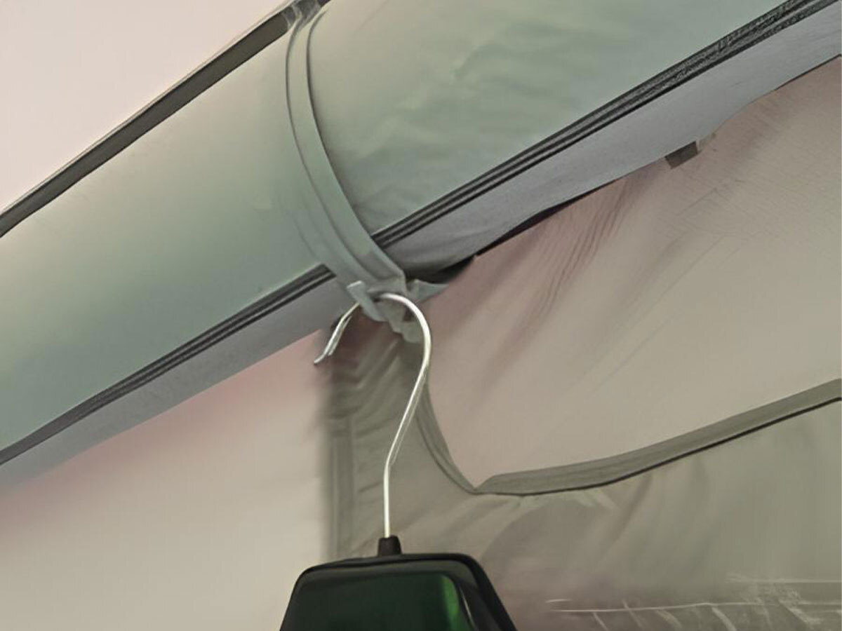 Froli Bevestigingshaken voor airtubes