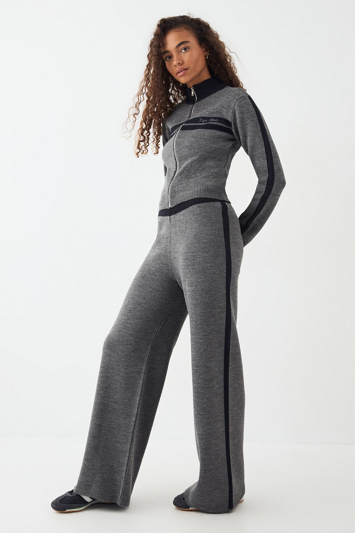 Pantalon Droit à Blocs de Couleur DSGN Studio