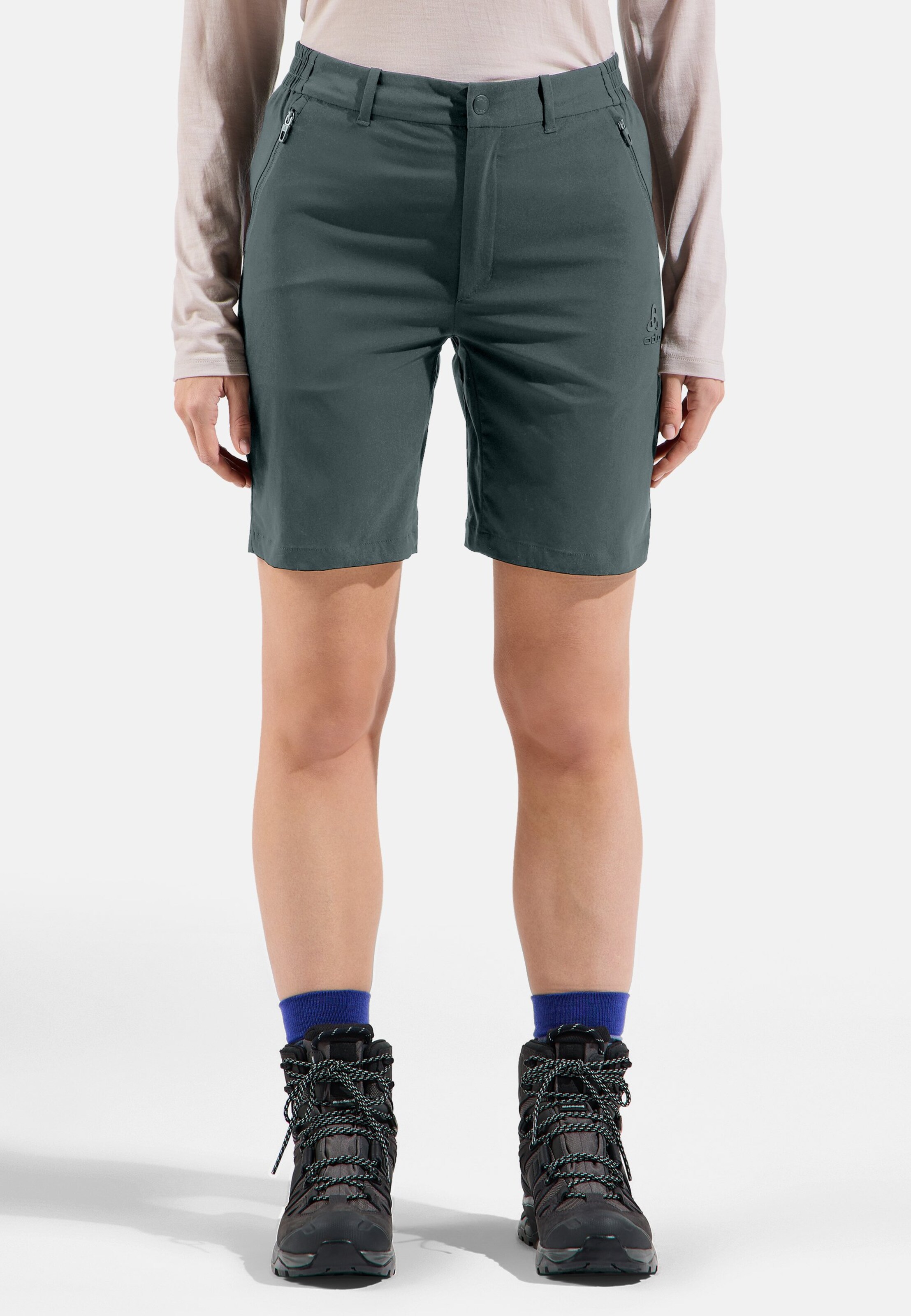 Ascent Light Wandershorts in sedona sage