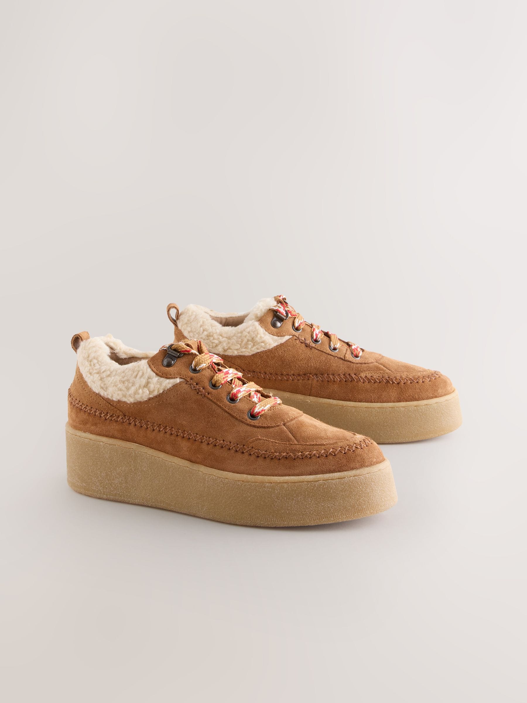 Lichtbruin - Signature Premium Leather Hiker Wedge Trainers