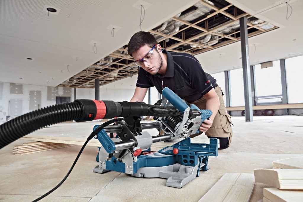 Bosch GCM 8 SJL afkortzaag mt GTA 2600 onderstel - 0615990FV8