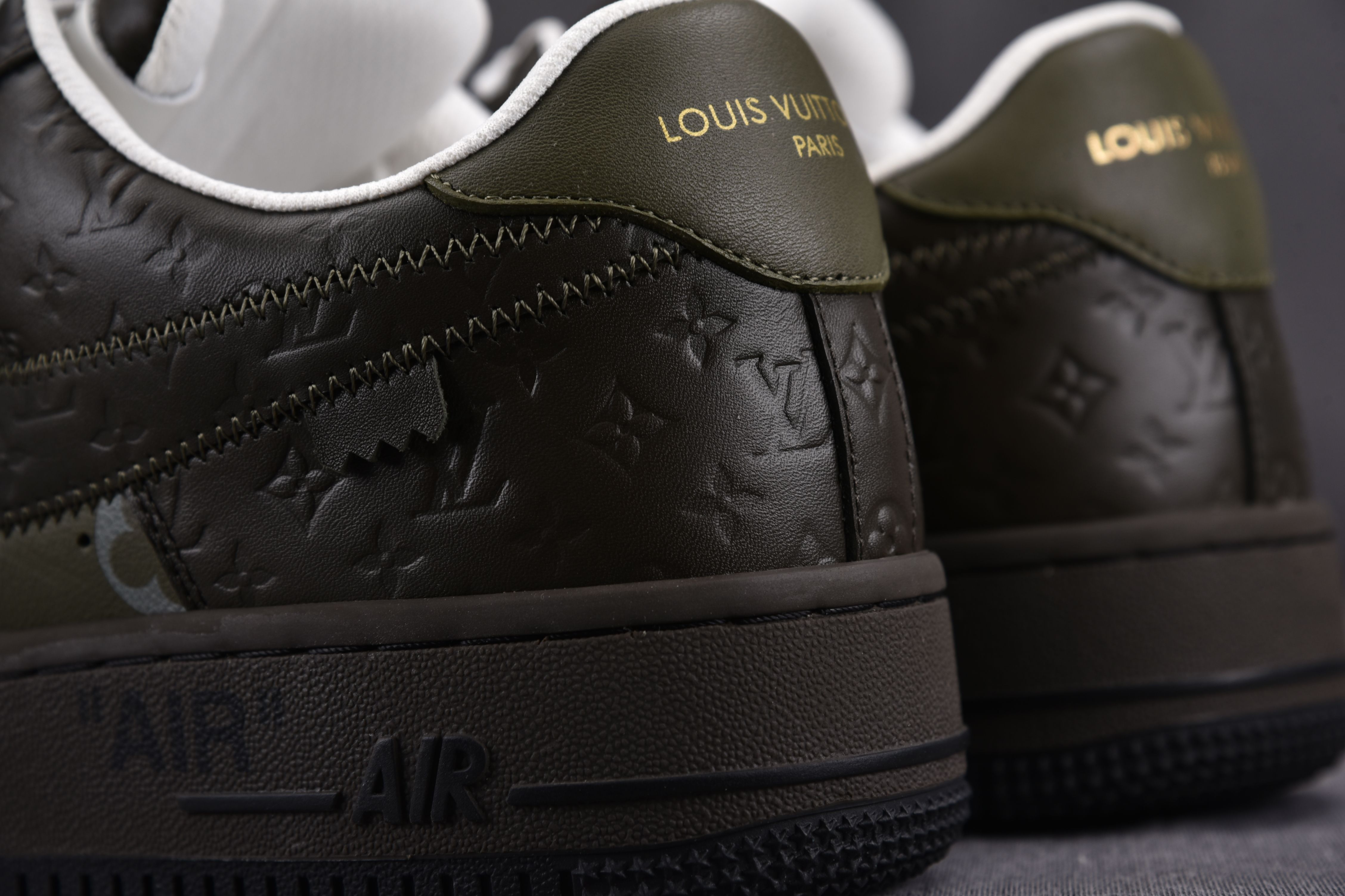 Nike Air Force 1 Low Louis Vuitton Royal Gray Green (Be careful about the size!!)