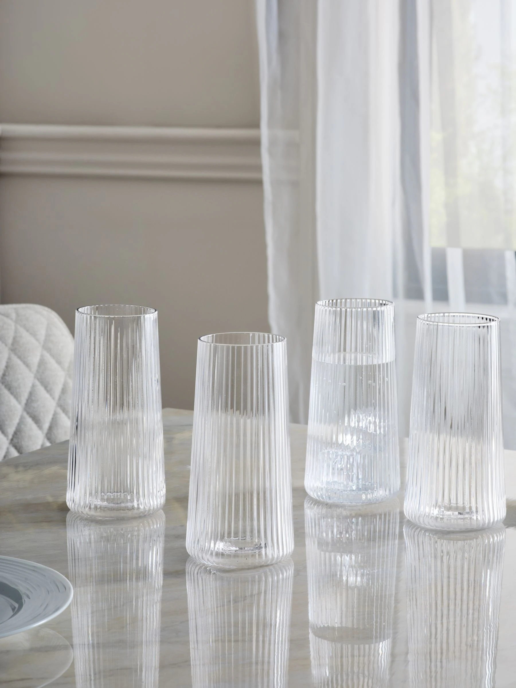 Set of 4 Hollis Angular