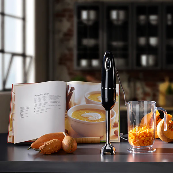Mixeur plongeant avec accessoires 700 W HBF22RDEU noir Smeg