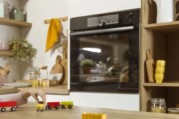 Gorenje Essential BOS6737E06B - Ovn - med dampfunktion - til indbygning - niche - bredde: 56 cm - dybde: 55 cm - højde: 59 cm - med selv-rengøring - Klasse A - sort
