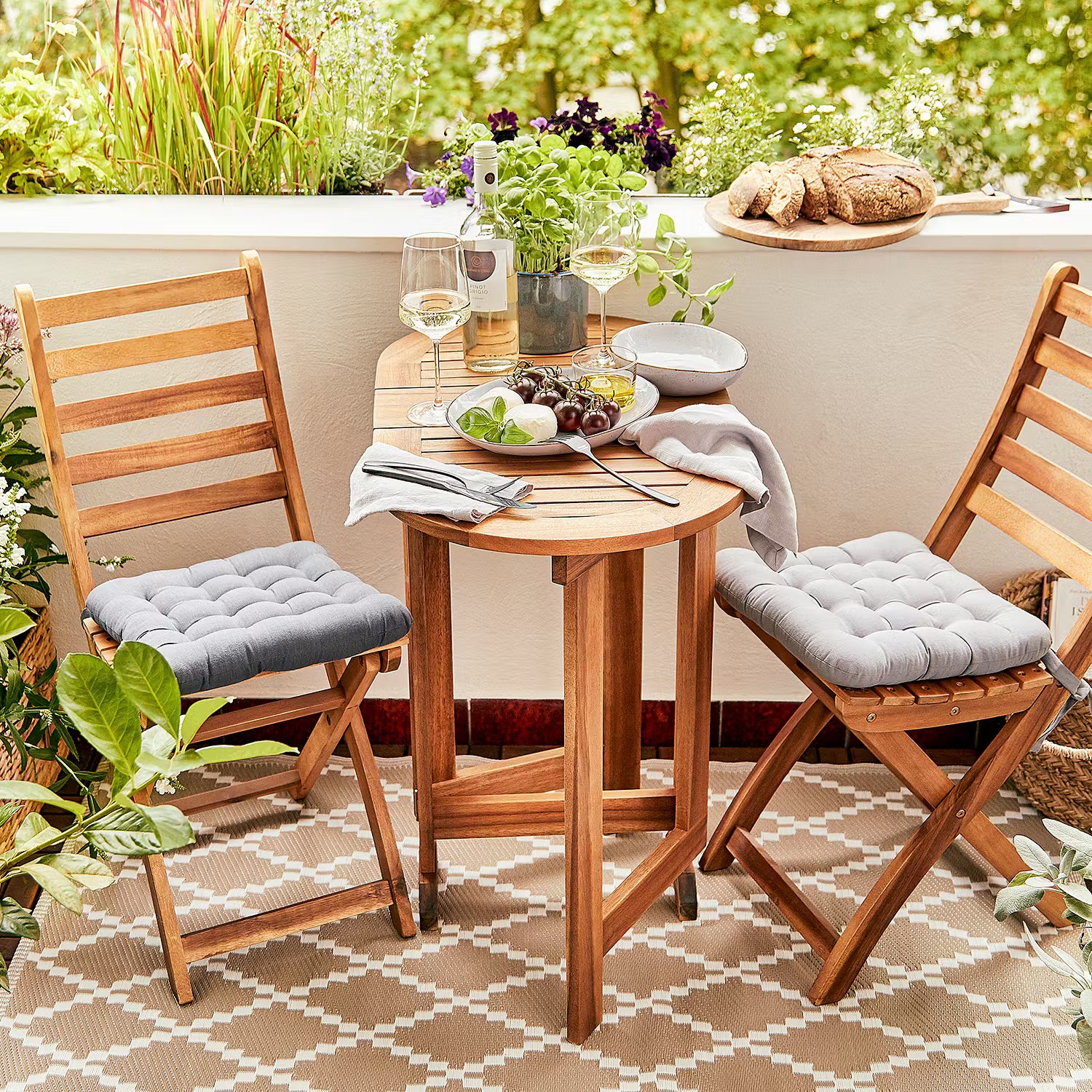 LODGE Gartentisch