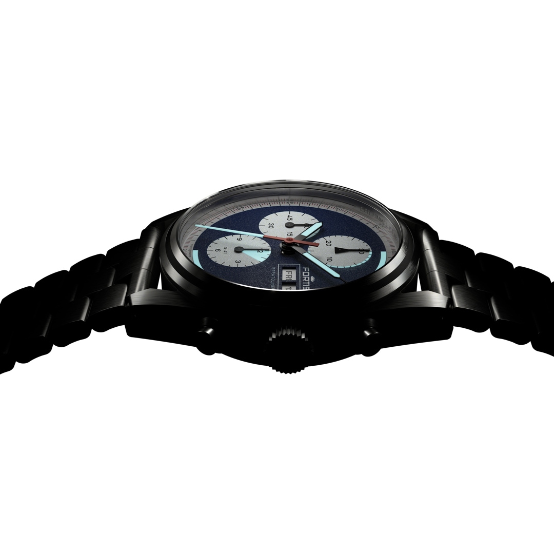 Fortis Stratoliner S-41 Blue Japan Block Bracelet