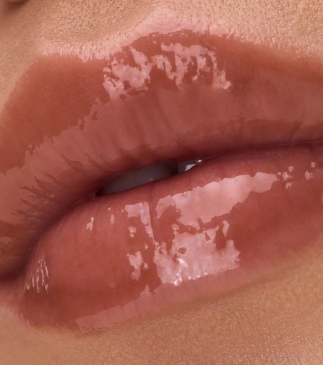 Catrice - Bálsamo Labial Colorido Peptide Bliss Glossy - 040: Toffee Touched
