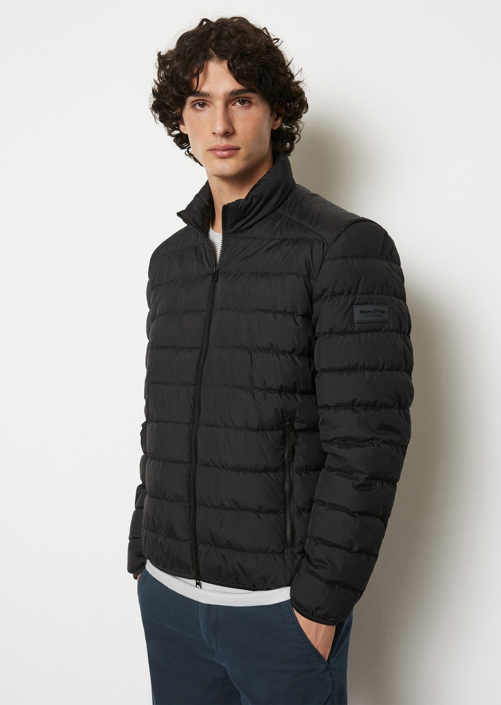 Steppjacke regular aus recycelter Qualität