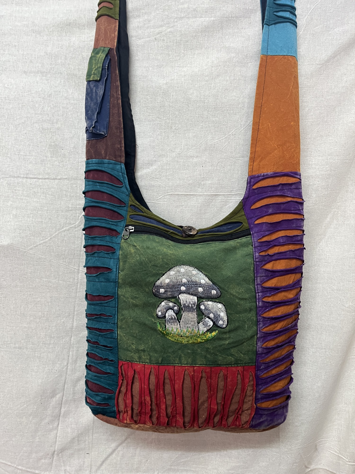 Patchwork Schultertasche, multicolor, B 38 cm, H 40 cm, L 12 cm günstig bestellen